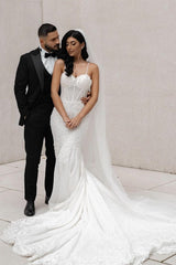 Mermaid Lace Spaghetti Straps Sleeveless White Wedding Dress Bridal Gown With Appliques