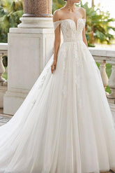 Off-The-Shoulder Ball-Gown Wedding Dresses With Short Sleeves Tulle Lace and Appliques