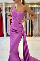 One Shoulder Sleeveless Silk Like Satin Sheath/Column Bridesmaid Dresses