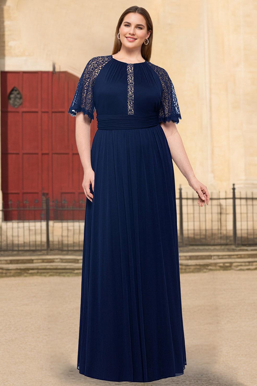 Plus Size Floor-Length Mother of the Bride A-Line Dress with Scoop Neck Half Sleeves Ruffles and Lace