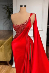 Red Sheath/Column Prom Dress Beaded Formal Evening Dress with Train and Slit