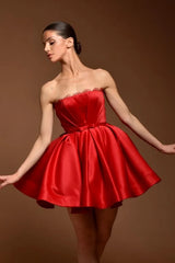 Red Strapless Graduation Dress A Line Satin Short Cocktail Dresses with Bowknot