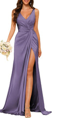 Sheath/Column V Neck Bridesmaid Dress with Slit
