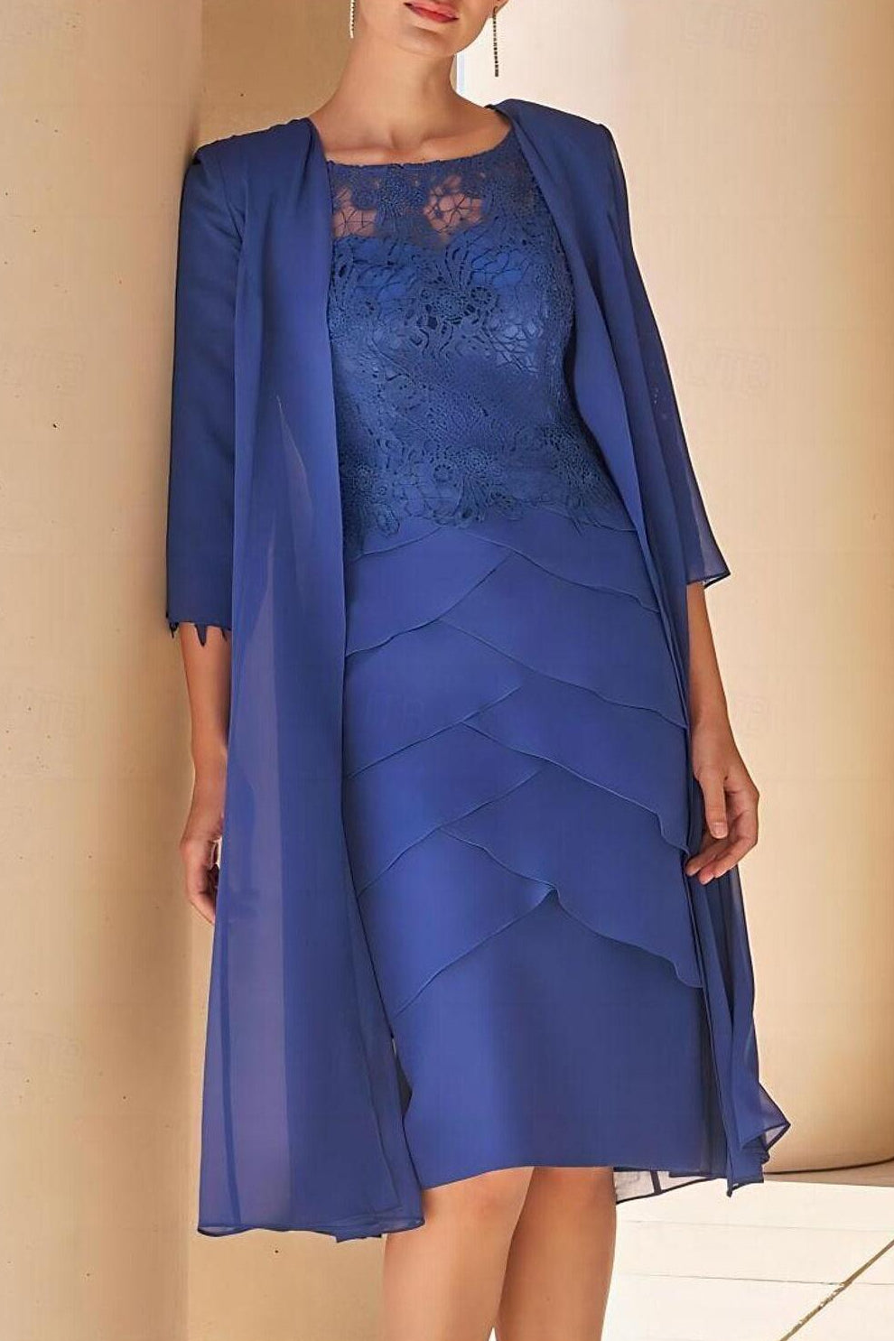 Short Sleeve Knee-Length Lace Sheath Dress for the Mother of the Bride