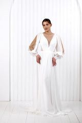 Simple Long Sleeve Beach Wedding Dress Chiffon A Line Boho Bridal Gown