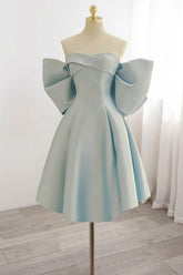Strapless Graduation Dress Sleeveless Short Cocktail Dress With Bowknot Pleated