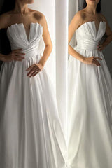 Strapless Sleeveless Satin Wedding Dresses With Ruffle