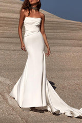 Strapless Trumpet Mermaid Elastic Satin Beach Wedding Dresses With Court Train