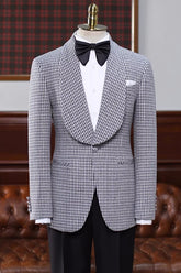 Stylish Black Plaid Shawl Lapel Wedding Suit for Men