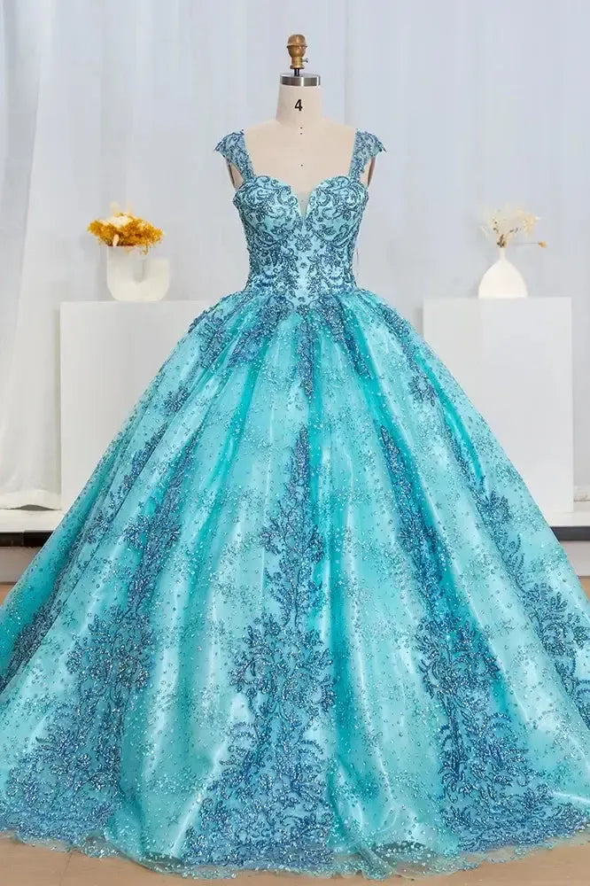 Sweet Princess Lace Ball Gown Quinceanera Dress Scoop Prom Dress Formal Gown Sweet 16 Party Dress