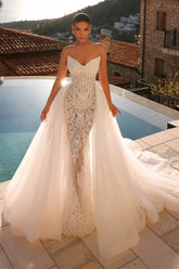 Sweetheart Beach Wedding Dress Mermaid Lace Appliques Bridal Dress with Panel Train