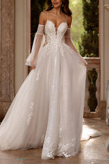 Sweetheart Court Train Wedding Dresses With Appliques Lace