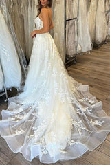 Sweetheart Sleeveless A-Line Court Train Lace/Tulle Wedding Dresses