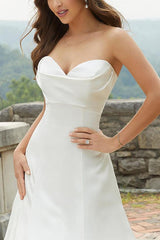 Sweetheart Sleeveless A-Line Satin Beach Wedding Dresses with Sweep Train