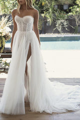 Sweetheart Tulle Beach Wedding Dress With Split Front