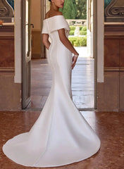 Trumpet Mermaid Sweetheart Sleeveless Court Train Wedding Dress