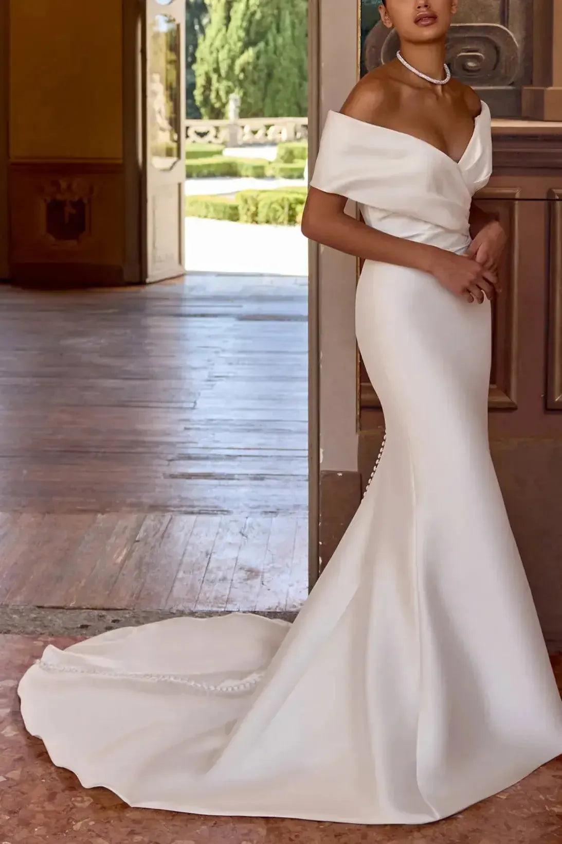 Trumpet Mermaid Sweetheart Sleeveless Court Train Wedding Dress