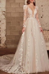 V-Neck Long Sleeves Court Train Lace/Tulle Wedding Dresses