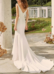V-Neck Sleeveless Beach Wedding Dresses with Split Front
