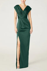 V-Neck Sleeveless Floor-Length Sheath/Column Mother Of The Bride Dress with Ruffles