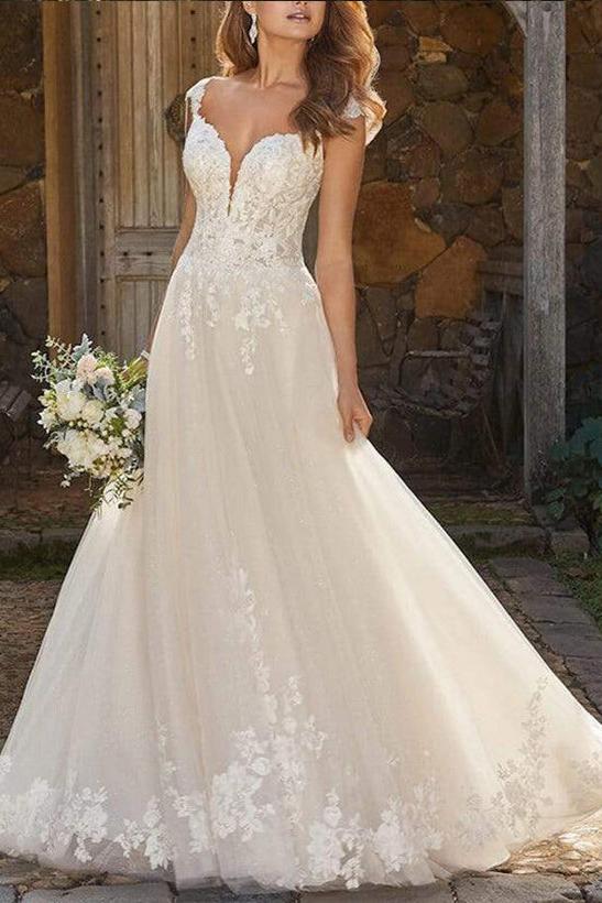 V-Neck Tulle Lace A-Line Beach Wedding Dresses With Appliques Lace