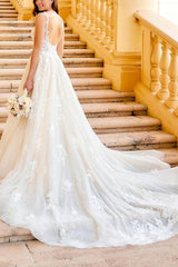 V-neck Ball-Gown Wedding Dresses with Open Back in Lace/Tulle