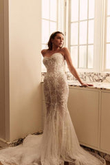 White Beach Wedding Dress Mermaid Sweetheart Sleeveless Sweep Train Tulle Lace Bridal Gown With Appliques