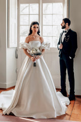 White Wedding Dress A Line Strapless Sleeveless Sweep Train Satin Bridal Gown