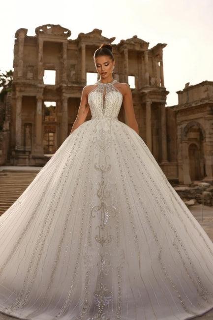 White Wedding Dress Halter A Line Sleeveless Sequined Lace Ball Gown Tulle Bridal Gown With Appliques