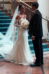 White Wedding Dress Mermaid Lace Sweetheart Sleeveless Tulle Bridal Gown With Appliques