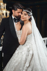White Wedding Dress Sweetheart Beaded Illusion Sleeves Sequined Ball Gown Tulle Bridal Gown