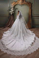 White Wedding Dress Sweetheart Off The Shoulder Sleeves Ball Gown Cathedral Train Lace Bridal Gown