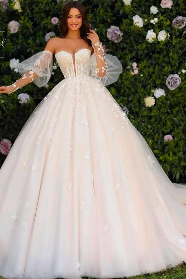White Wedding Dress Sweetheart Sleeveless Lace Ball Gown Tulle Bridal Gown With Appliques