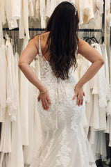 White Wedding Dress Sweetheart Spaghetti Strap Mermaid Sleeveless Tulle Court Train Long Lace Bridal Gown With Appliques