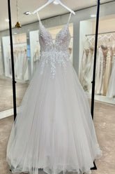 White Wedding Dress V Neck Spaghetti Strap A Line Sleeveless Tulle Bridal Gown With Appliques