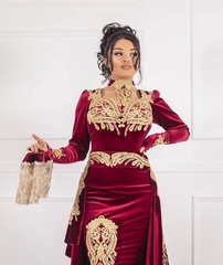 Burgundy Christmas Party Dress Lace Appliques Long Sleeve Velvet Evening Dress With Detachable Train