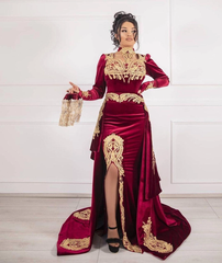 Burgundy Christmas Party Dress Lace Appliques Long Sleeve Velvet Evening Dress With Detachable Train