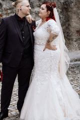 Dreamyannie Plus Size Wedding Dress 3/4 Sleeve Tulle Mermaid Bridal Gown with Lace Appliques
