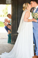 Dreamyannie Plus Size Beach Wedding Dress V Neck Chiffon Sleeveless A Line Bridal Gown