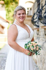 Dreamyannie Plus Size Beach Wedding Dress V Neck Chiffon Sleeveless A Line Bridal Gown