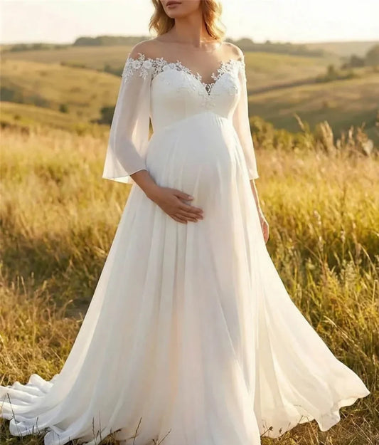 Pregnant and Planning Your Wedding Dress? Here's How to Get the Right Fit