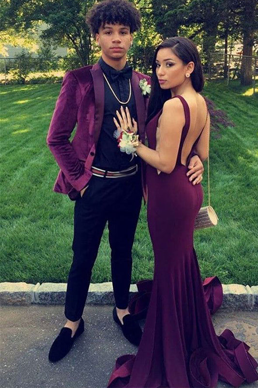 Elegant Purple Velvet Peak Lapel Prom Blazer for Men