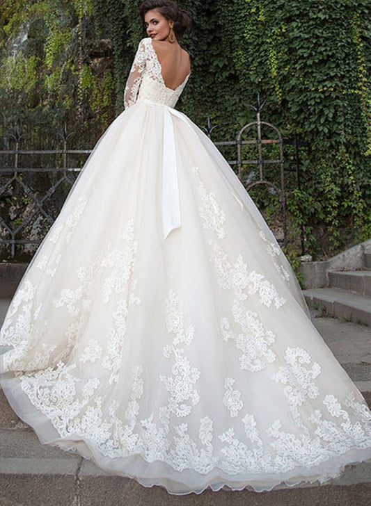 Ball-Gown V-Neck Tulle Lace Chapel Train Wedding Dress With Appliques Lace