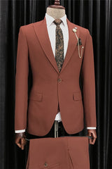 Brick-Red Close-Fitting Peaked Lapel Prom Suit