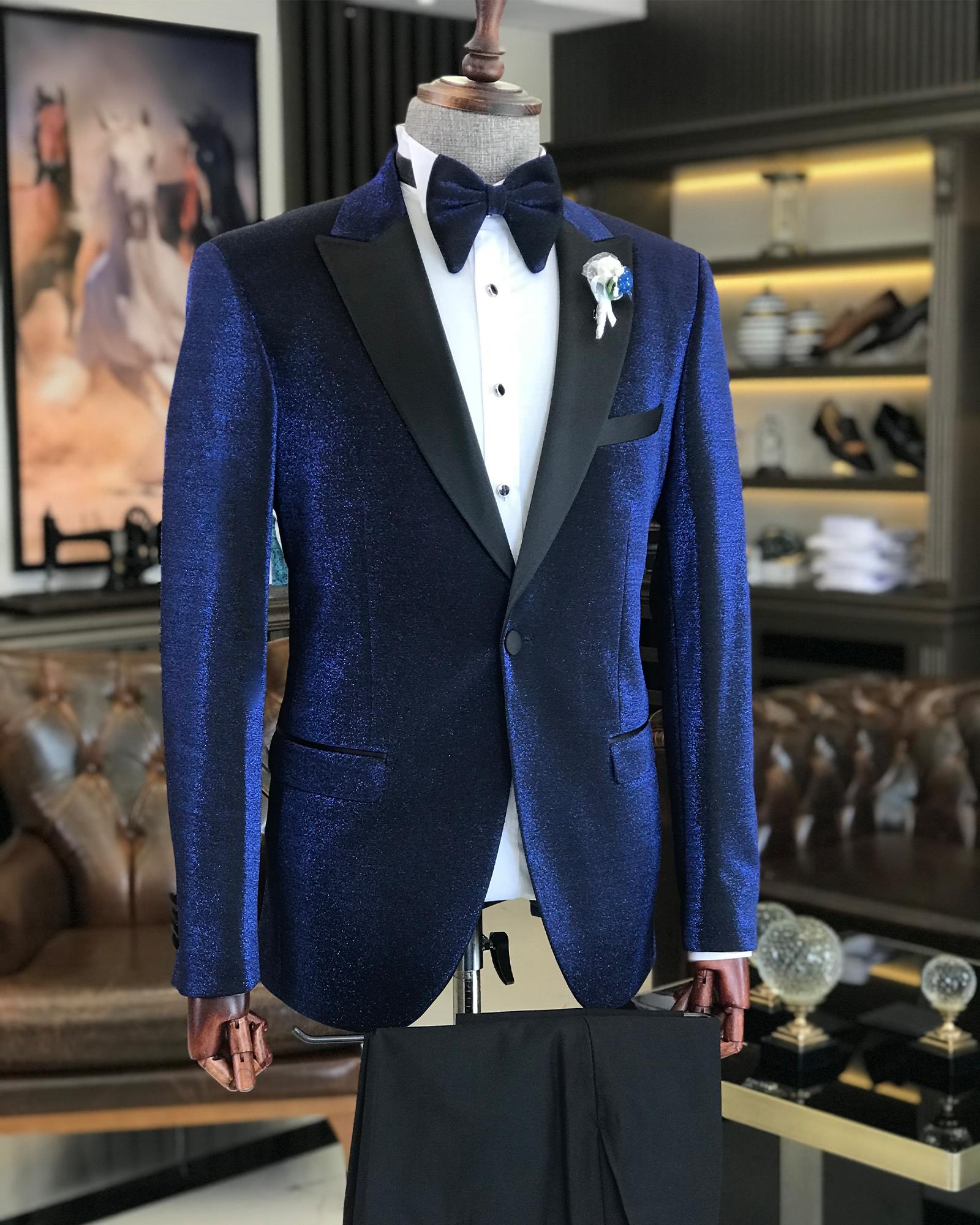 Chic Deep Blue Peaked Lapel Prom Suit for Men