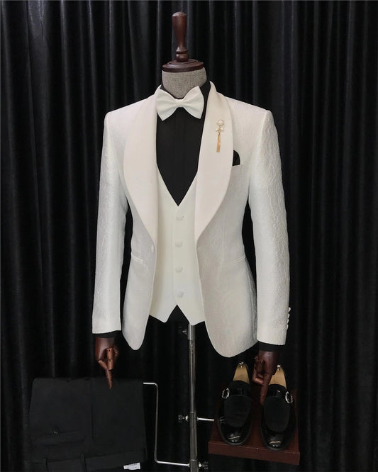 Bespoke White 3-Piece Shawl Lapel Jacquard Wedding Suit for Men