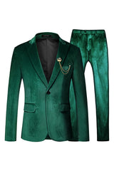 Green Two-Piece Velvet Peaked Lapel Prom Suit