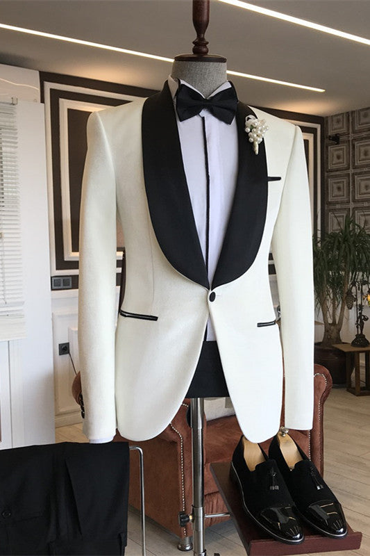 Fancy White Shawl Lapel Slim Fit Men's Wedding Suit