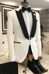 Glamorous White Peaked Lapel 2-Piece Prom Suit