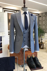 Chic Blue Peaked Lapel 3-Piece Men's Prom Suit